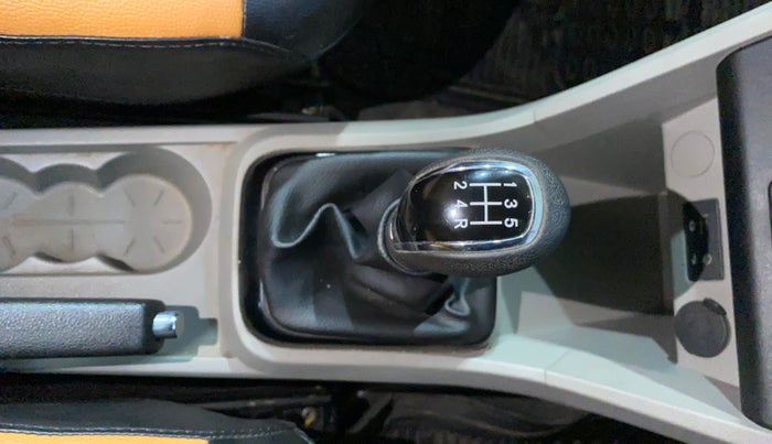 2018 Tata Tiago XZ PETROL, Petrol, Manual, 13,866 km, Gear Lever