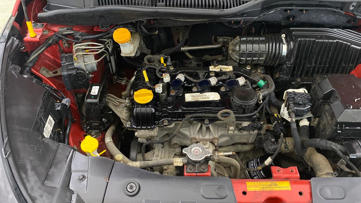 2021 Tata ALTROZ XZ PETROL, Petrol, Manual, 14,367 km, Engine View - Right