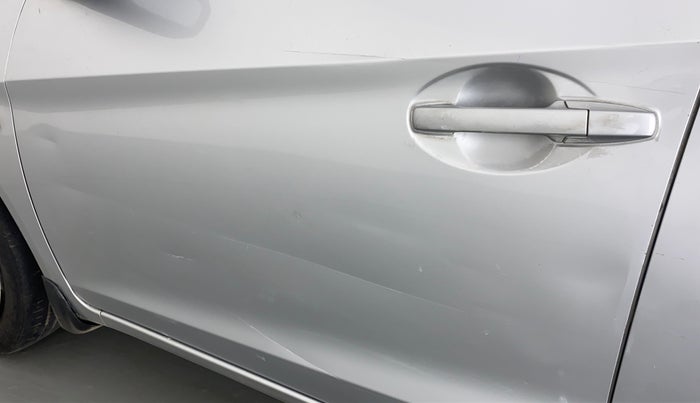 2012 Honda Brio 1.2 S MT I VTEC, Petrol, Manual, 42,454 km, Front passenger door - Slightly dented