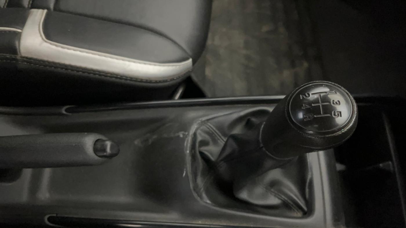 2021 Maruti Baleno SIGMA PETROL 1.2, Petrol, Manual, 39,746 km, Gear Lever