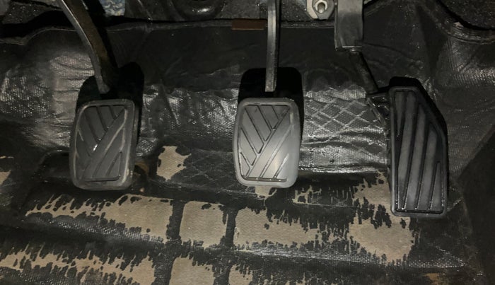 2021 Maruti Baleno SIGMA PETROL 1.2, Petrol, Manual, 39,642 km, Pedals