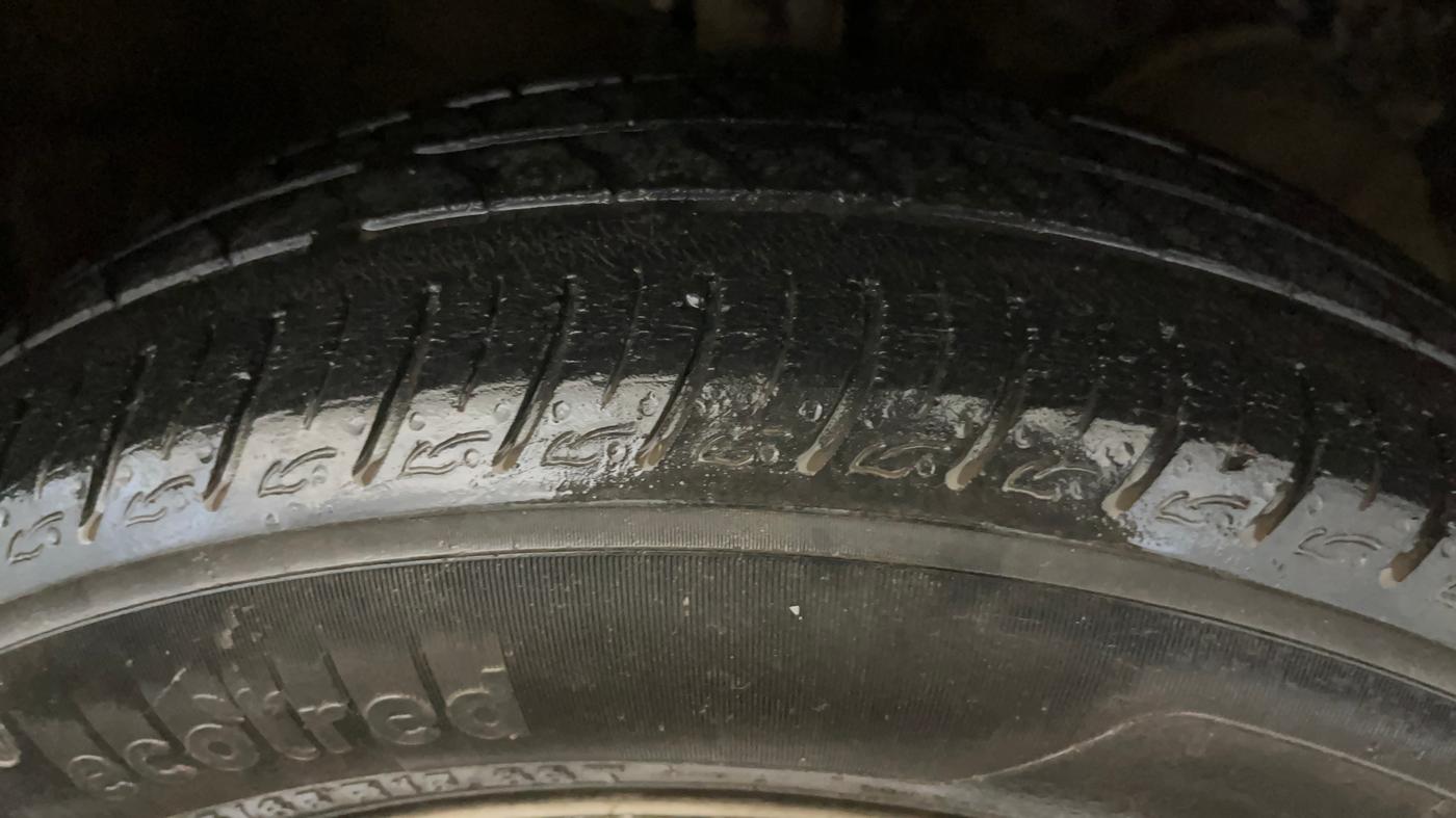 2021 Maruti Baleno SIGMA PETROL 1.2, Petrol, Manual, 39,746 km, Right Front Tyre Tread