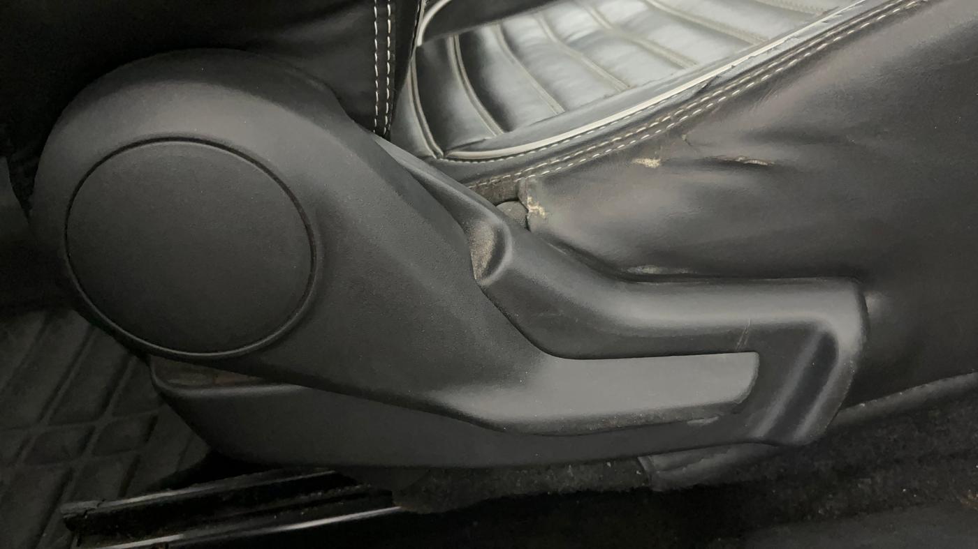 2021 Maruti Baleno SIGMA PETROL 1.2, Petrol, Manual, 39,746 km, Driver Side Adjustment Panel