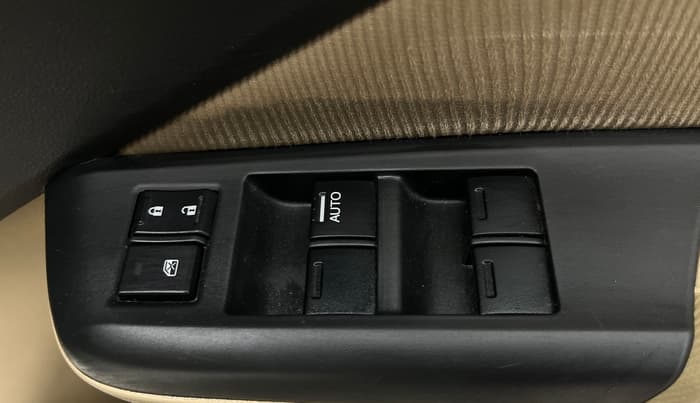 2015 Honda City 1.5L I-VTEC SV CVT, Petrol, Automatic, 89,120 km, Driver Side Door Panels Control