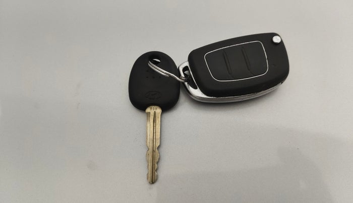 2013 Hyundai i20 SPORTZ 1.2, Petrol, Manual, 68,998 km, Key Close Up