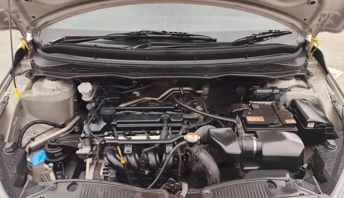 2013 Hyundai i20 SPORTZ 1.2, Petrol, Manual, 68,998 km, Engine View