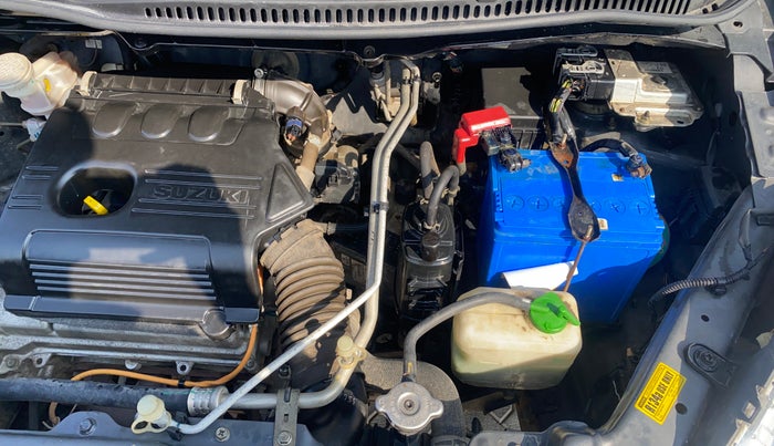 2017 Maruti Wagon R 1.0 VXI AMT, Petrol, Automatic, 27,381 km, Engine View - Left