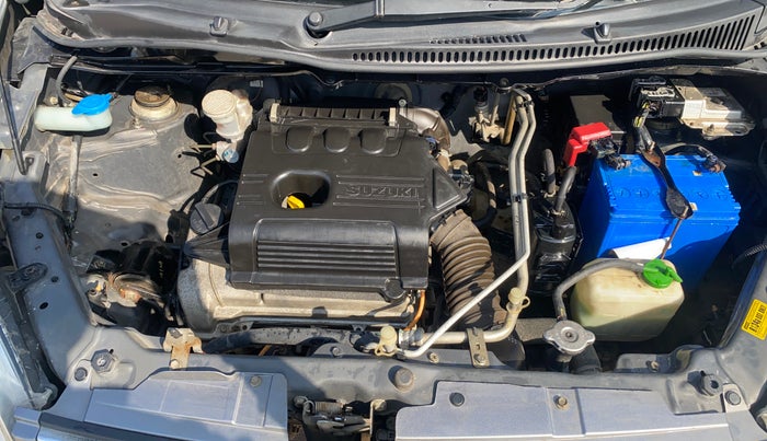 2017 Maruti Wagon R 1.0 VXI AMT, Petrol, Automatic, 27,381 km, Engine View