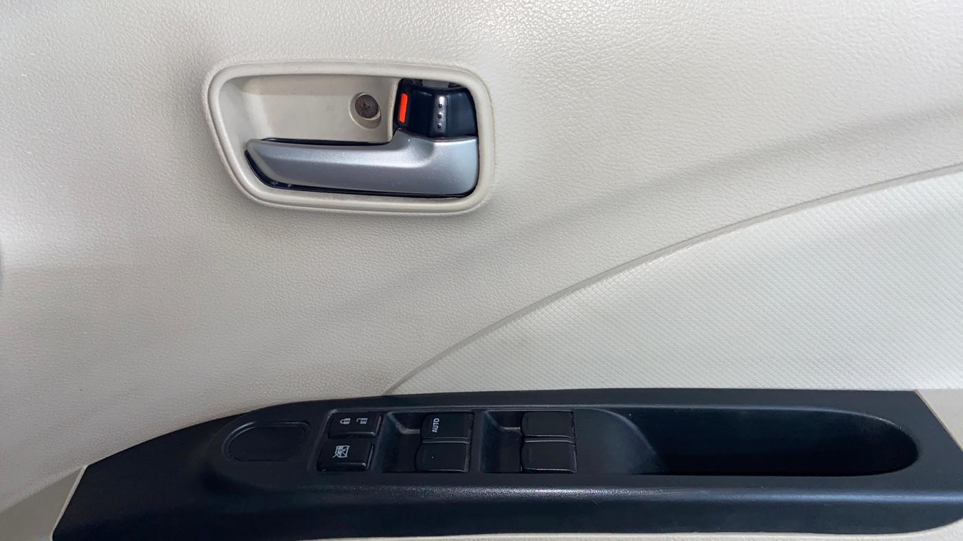 2020 Maruti Celerio VXI CNG, CNG, Manual, 76,692 km, Driver Side Door Panels Control