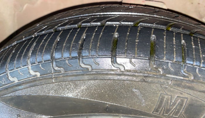 2020 Maruti Celerio VXI CNG, CNG, Manual, 76,692 km, Left Front Tyre Tread