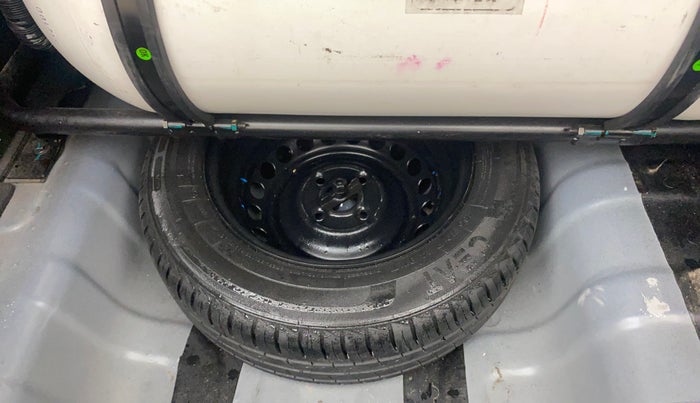 2023 Hyundai AURA SX 1.2 CNG, CNG, Manual, 1,19,674 km, Spare Tyre