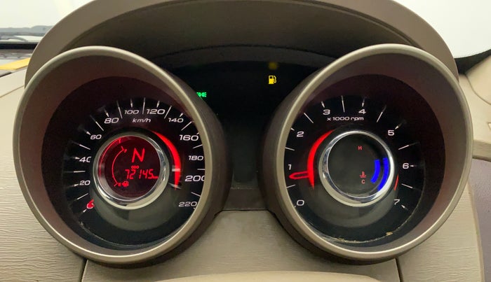 2014 Mahindra XUV500 W8, Diesel, Manual, 72,291 km, Odometer Image