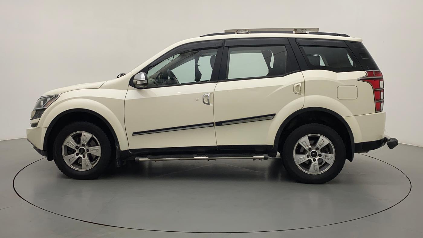 2014 Mahindra XUV500 W8, Diesel, Manual, 72,291 km, Left Side