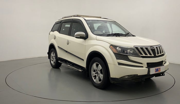 2014 Mahindra XUV500 W8, Diesel, Manual, 72,291 km, Right Front Diagonal