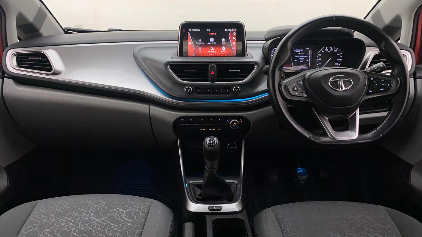 2021 Tata ALTROZ XZ PETROL, Petrol, Manual, 61,775 km, Dashboard