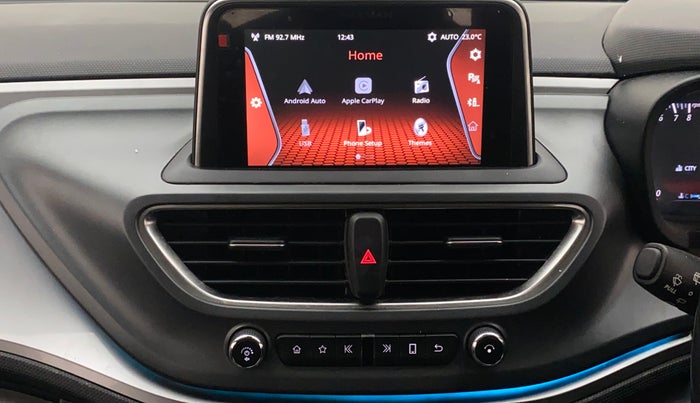 2021 Tata ALTROZ XZ PETROL, Petrol, Manual, 61,775 km, Infotainment System
