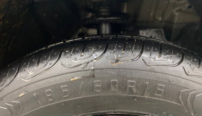 2013 Toyota Etios G, Petrol, Manual, 93,954 km, Right Front Tyre Tread