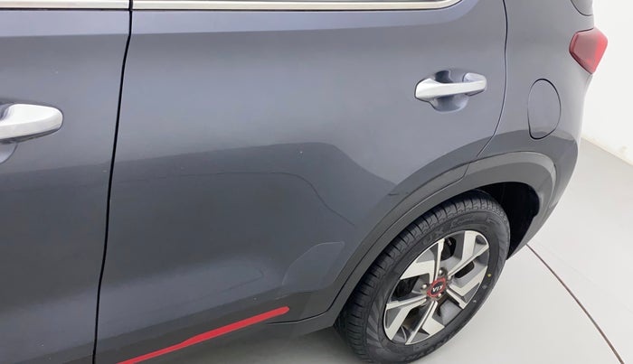 2021 KIA SONET GTX PLUS 1.5 AT, Diesel, Automatic, 76,440 km, Rear left door - Slightly dented