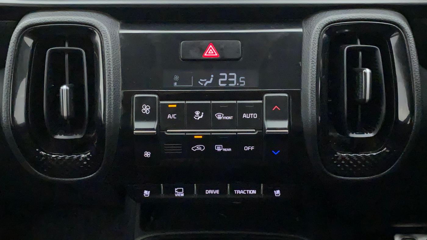 2021 KIA SONET GTX PLUS 1.5 AT, Diesel, Automatic, 76,440 km, Automatic Climate Control