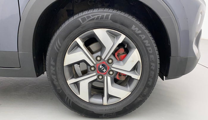 2021 KIA SONET GTX PLUS 1.5 AT, Diesel, Automatic, 76,440 km, Right Front Wheel
