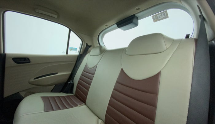 2022 Hyundai NEW SANTRO MAGNA, Petrol, Manual, 21,062 km, Right Side Rear Door Cabin