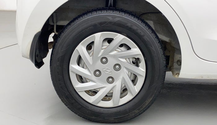 2022 Hyundai NEW SANTRO MAGNA, Petrol, Manual, 21,062 km, Right Rear Wheel