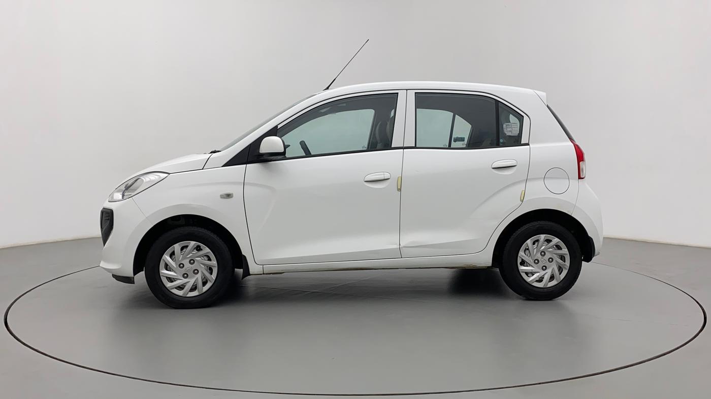 2022 Hyundai NEW SANTRO MAGNA, Petrol, Manual, 21,062 km, Left Side