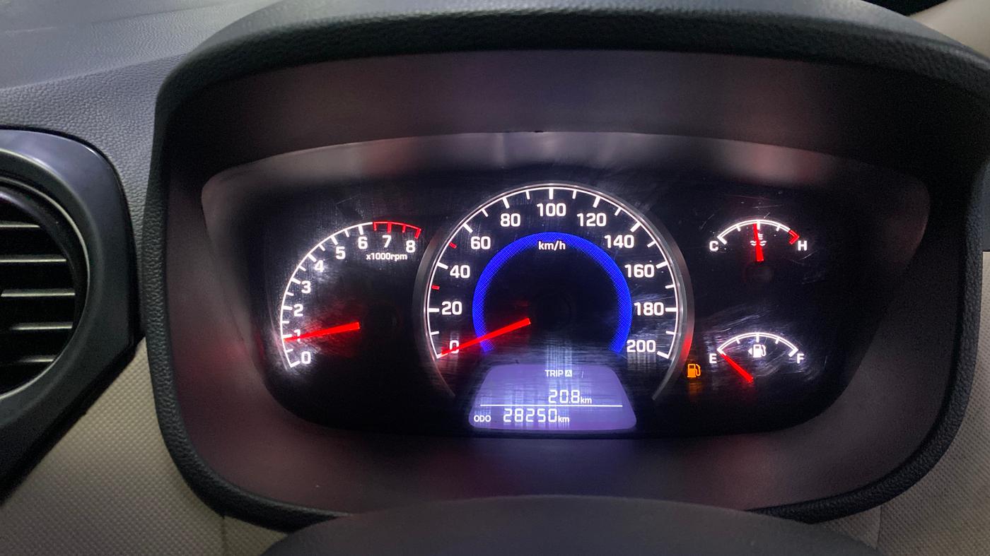 2019 Hyundai Grand i10 SPORTZ 1.2 KAPPA VTVT, Petrol, Manual, 28,229 km, Odometer Image