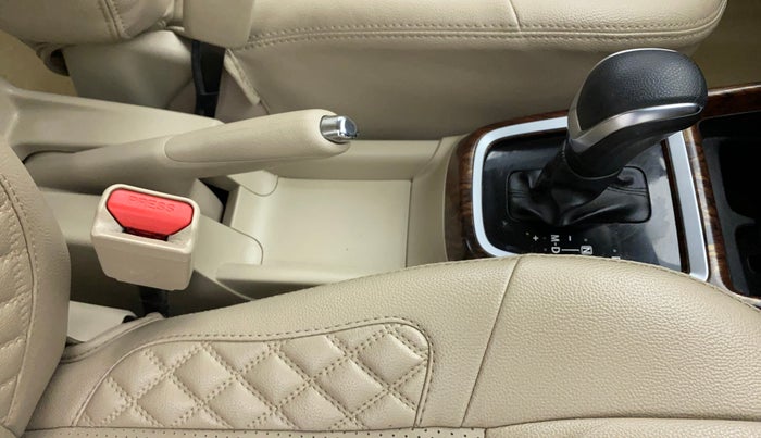 2020 Maruti Dzire VXI AMT, Petrol, Automatic, 41,774 km, Gear Lever