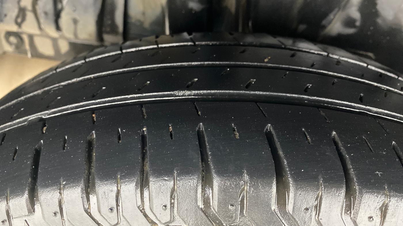 2020 Maruti XL6 ZETA MT, Petrol, Manual, 39,776 km, Right Rear Tyre Tread