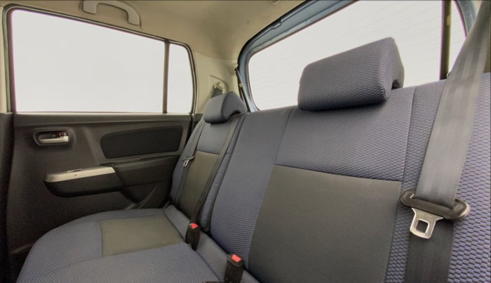 2011 Maruti Wagon R 1.0 VXI, Petrol, Manual, 76,193 km, Right Side Rear Door Cabin