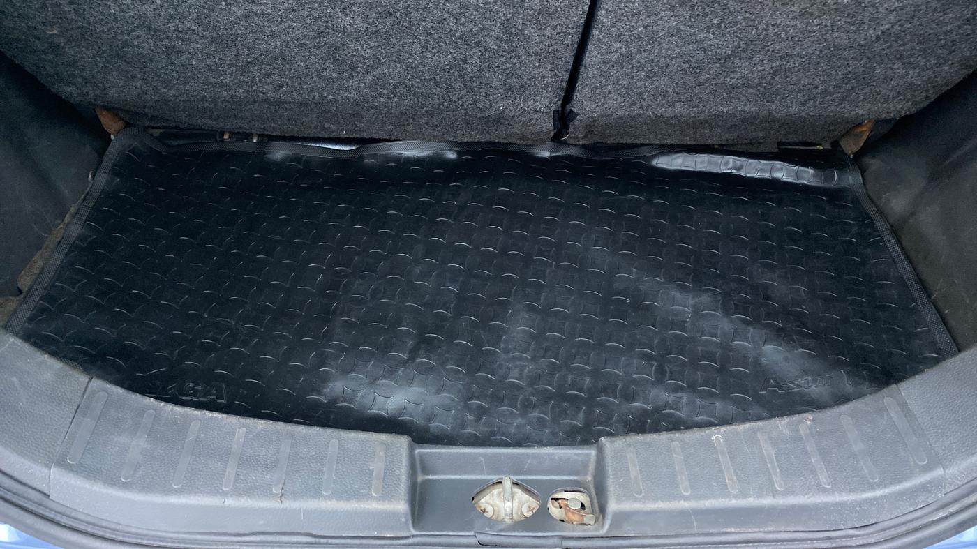 2011 Maruti Wagon R 1.0 VXI, Petrol, Manual, 76,193 km, Boot Inside