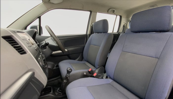 2011 Maruti Wagon R 1.0 VXI, Petrol, Manual, 76,193 km, Right Side Front Door Cabin