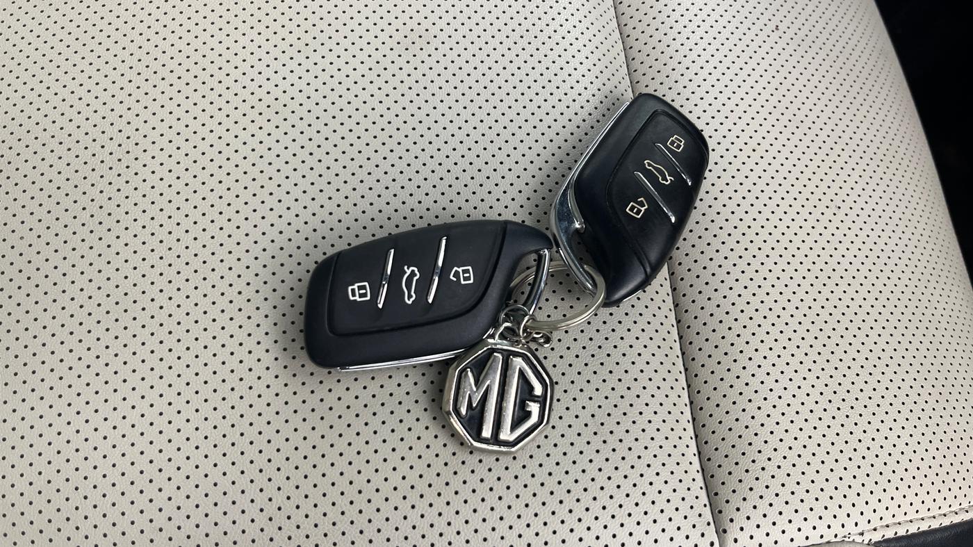 2023 MG ASTOR SHARP 1.5 MT, Petrol, Manual, 18,273 km, Key Close Up