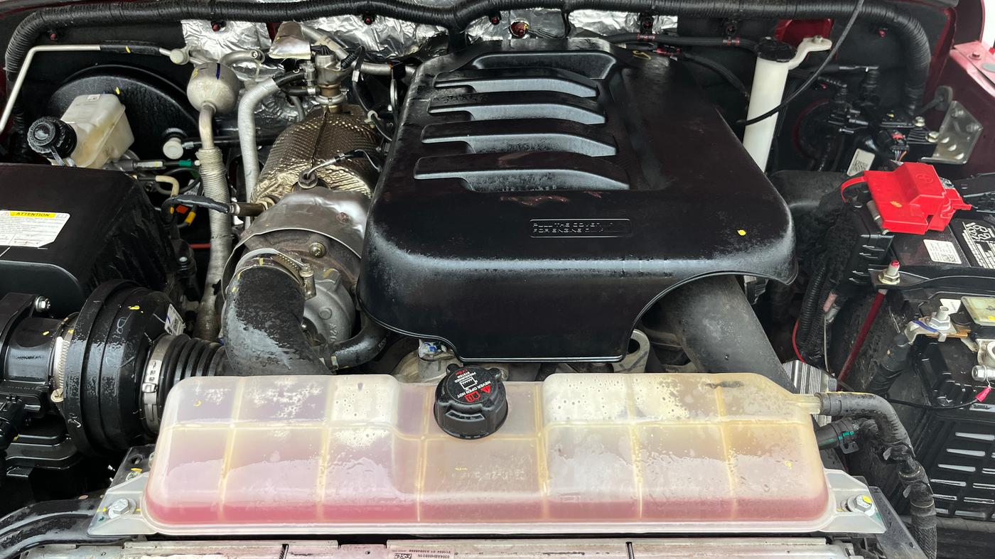 2024 Mahindra Thar Roxx AX5 L Diesel AT 2WD, Diesel, Automatic, 33,613 km, Engine View