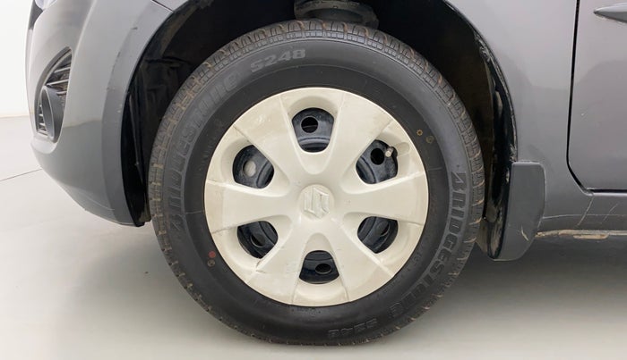 2013 Maruti Ritz VXI, Petrol, Manual, 71,852 km, Left Front Wheel