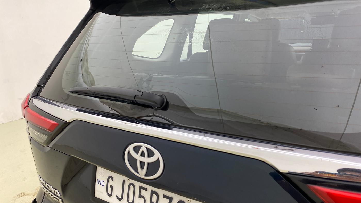 2024 Toyota INNOVA HYCROSS ZX HYBRID 7 STR, Hybrid, Automatic, 3,625 km, Rear Wiper