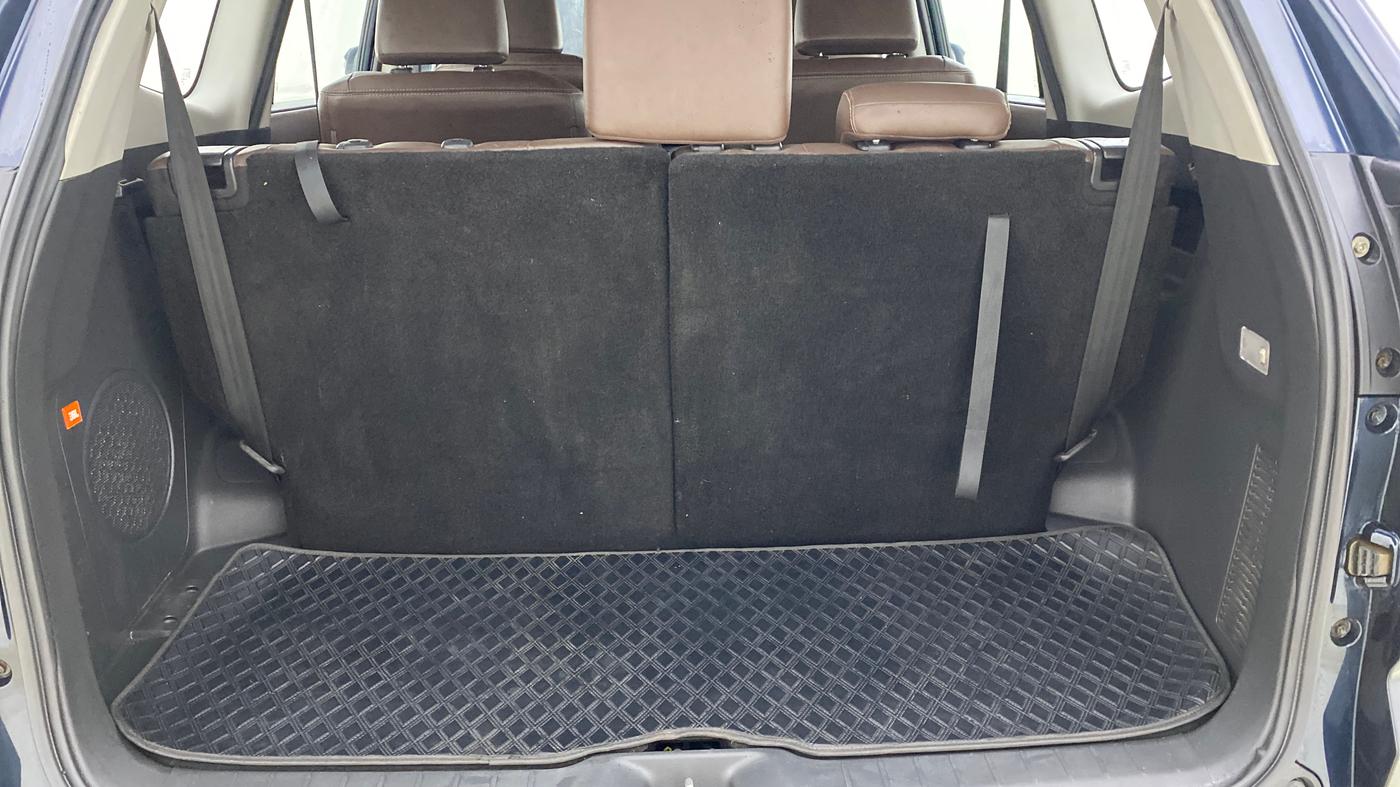 2024 Toyota INNOVA HYCROSS ZX HYBRID 7 STR, Hybrid, Automatic, 3,625 km, Boot Inside