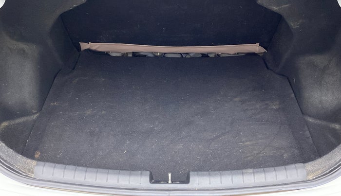 2019 Hyundai Xcent S 1.2, Petrol, Manual, 37,184 km, Boot Inside