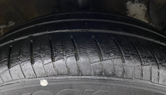 2019 Hyundai Xcent S 1.2, Petrol, Manual, 37,184 km, Right Front Tyre Tread