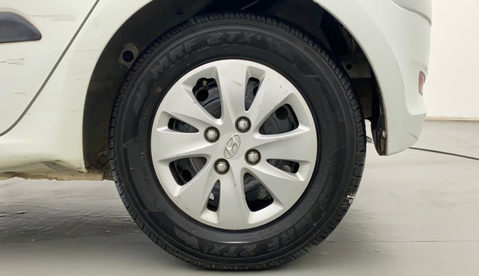 2012 Hyundai i10 MAGNA 1.1, CNG, Manual, 96,107 km, Left Rear Wheel