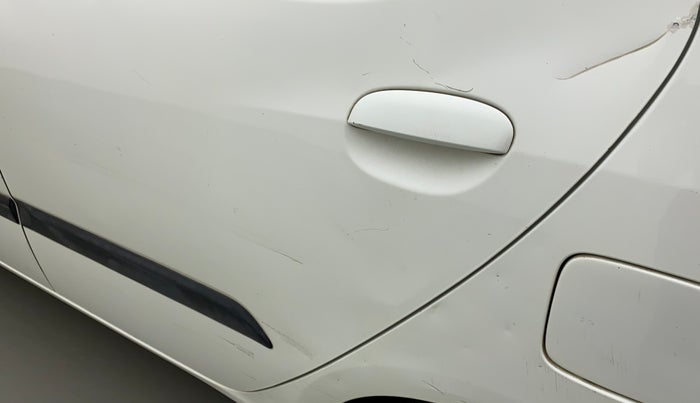 2012 Hyundai i10 MAGNA 1.1, CNG, Manual, 96,107 km, Rear left door - Minor scratches