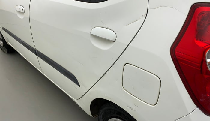 2012 Hyundai i10 MAGNA 1.1, CNG, Manual, 96,107 km, Left quarter panel - Minor scratches