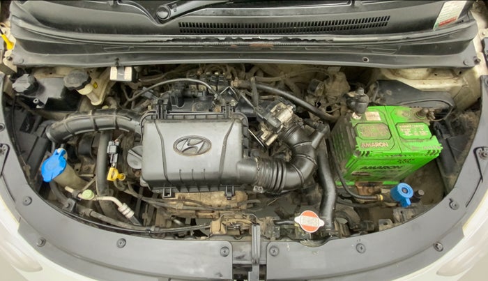 2012 Hyundai i10 MAGNA 1.1, CNG, Manual, 96,107 km, Open Bonet
