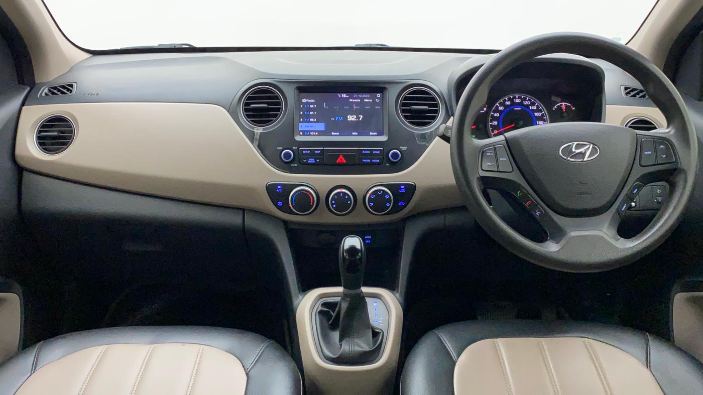 2018 Hyundai Grand i10 SPORTZ (O) AT 1.2 KAPPA VTVT, Petrol, Automatic, 57,142 km, Dashboard