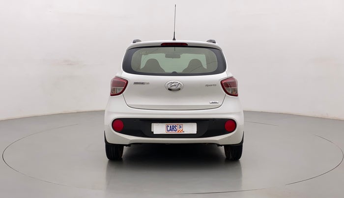2018 Hyundai Grand i10 SPORTZ (O) AT 1.2 KAPPA VTVT, Petrol, Automatic, 57,142 km, Back/Rear
