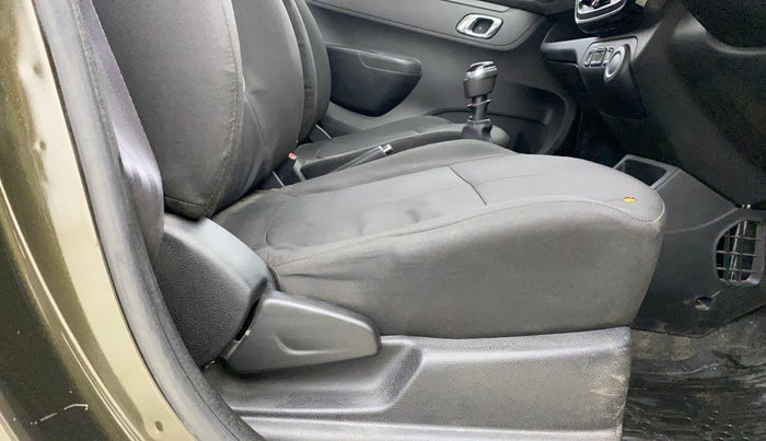 2018 Renault Kwid RXT 1.0 (O), Petrol, Manual, 50,239 km, Driver Side Adjustment Panel