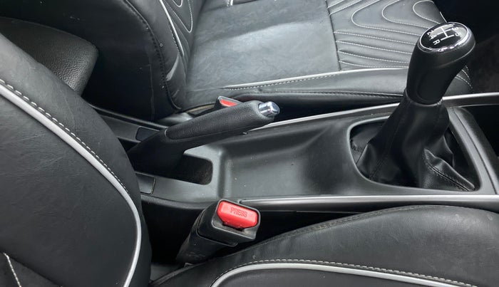 2022 Maruti Baleno ZETA PETROL 1.2, Petrol, Manual, 32,232 km, Gear Lever