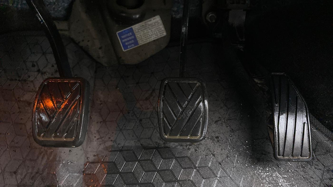 2022 Maruti Baleno ZETA PETROL 1.2, Petrol, Manual, 32,232 km, Pedals