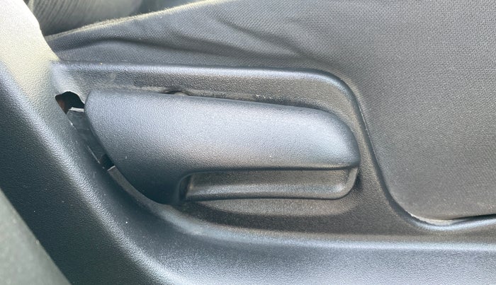 2017 Maruti Swift VDI, Diesel, Manual, 95,100 km, Driver Side Adjustment Panel